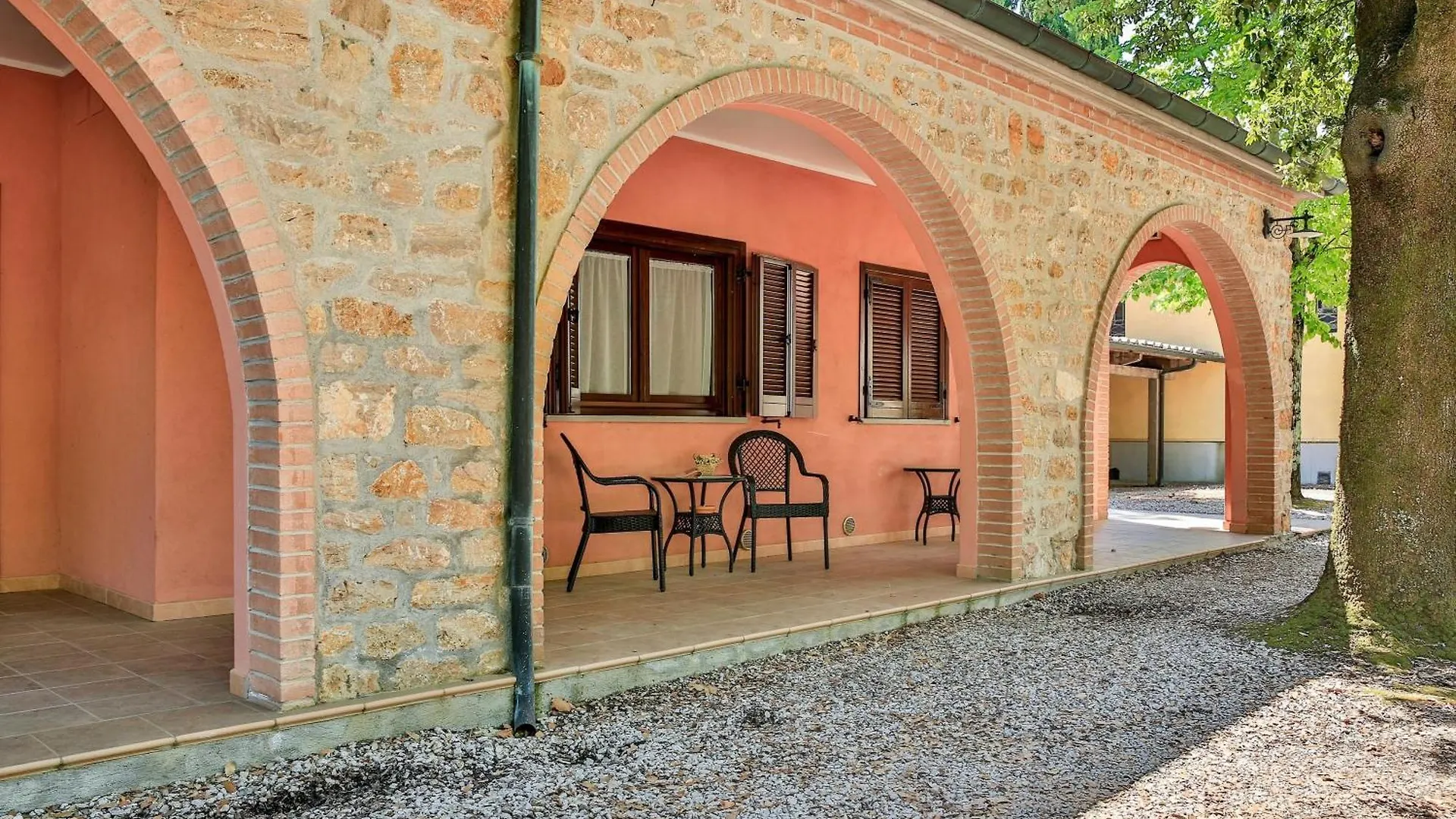 Hotel With Swimming Pool Immersed In The Typical Tuscan Countryside Just 5 Minutes From Massa Marittima Podere Pian Mucini